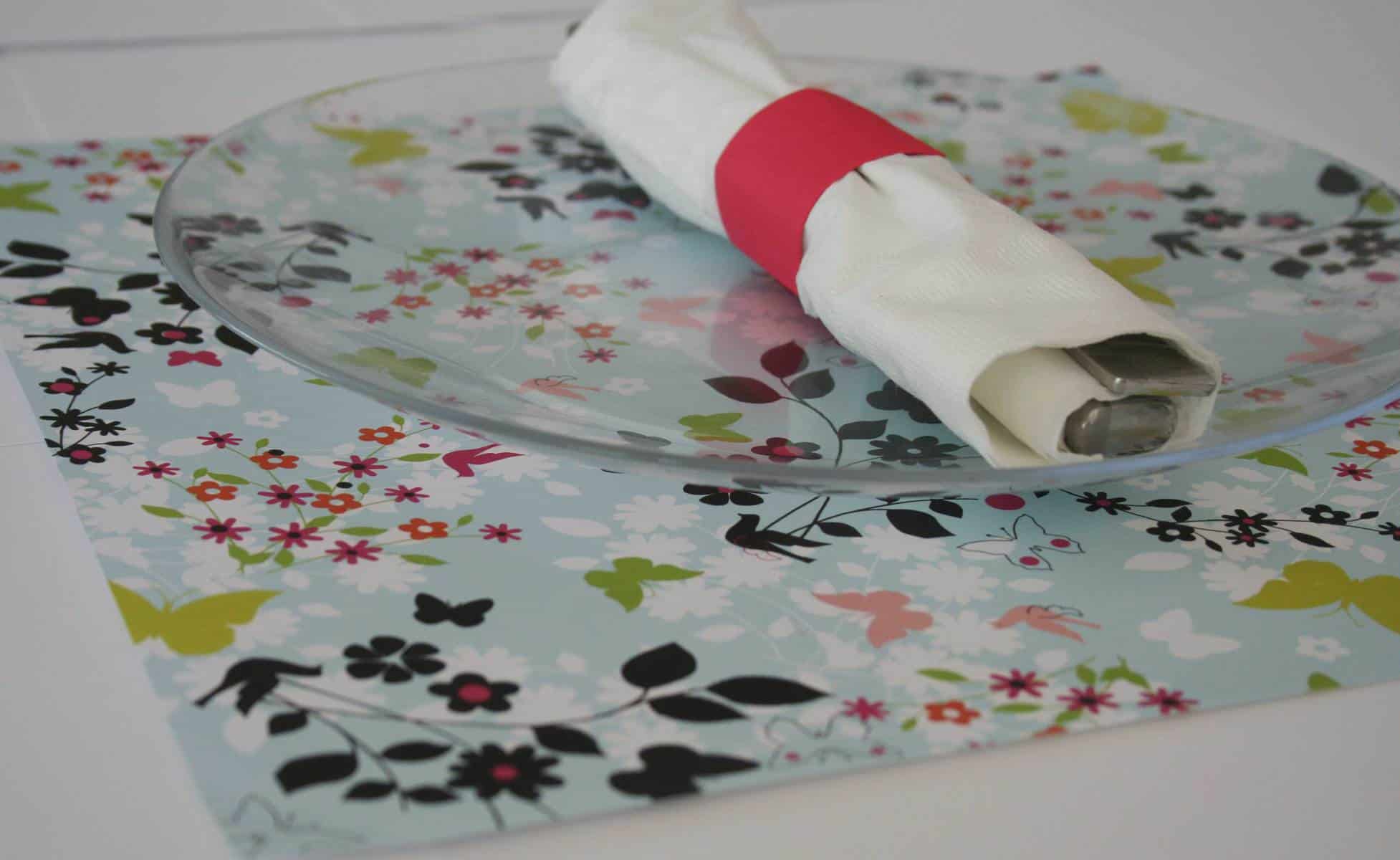 DIY Placemats Using Paper Thoughtfully Simple