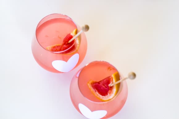 This grapefruit cocktail only has 3 ingredients and is simple to make. Great to make as a punch for guests to serve themselves. 