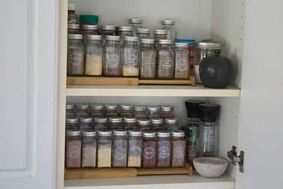 Simple Spice Cabinet Organization