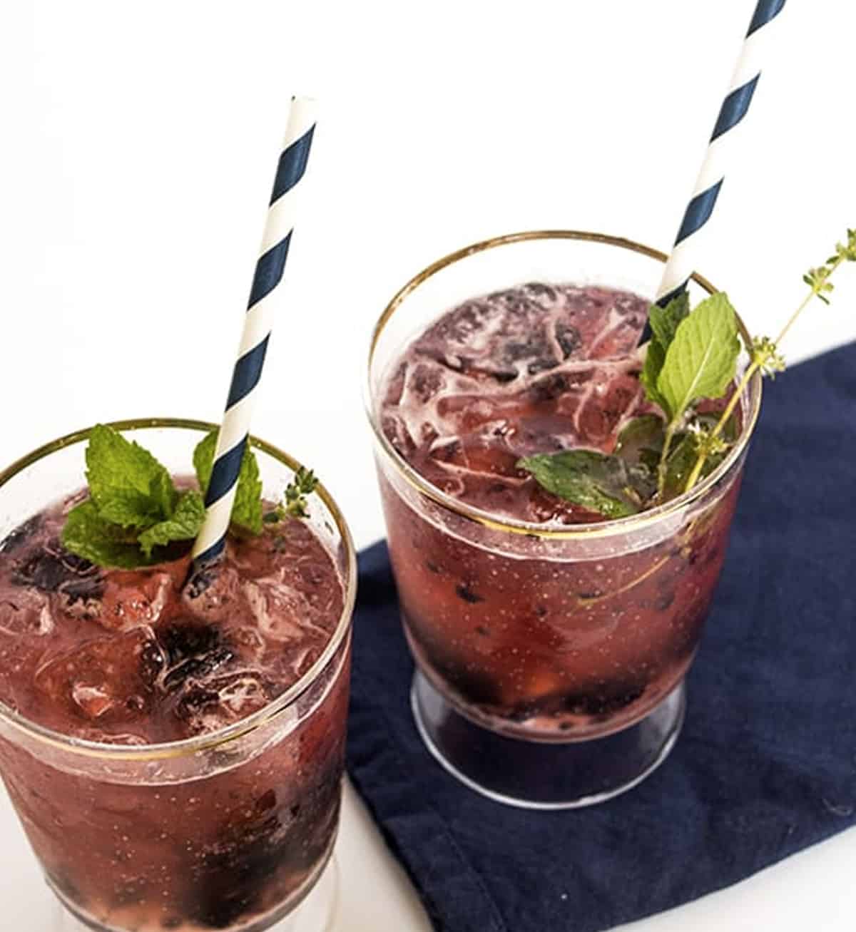 blackberry bulleit bourbon cocktail