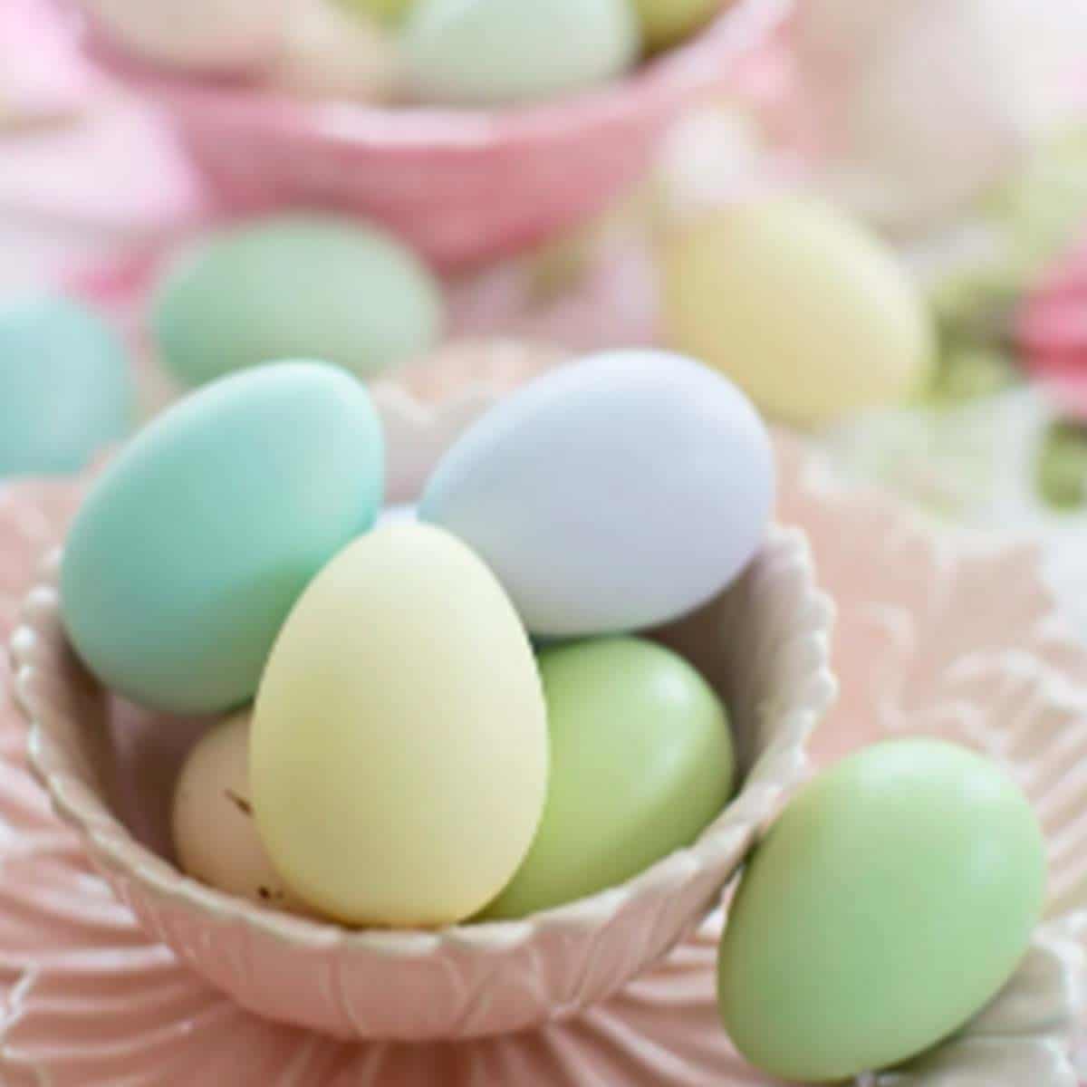 Egg Easter centerpiece ideas